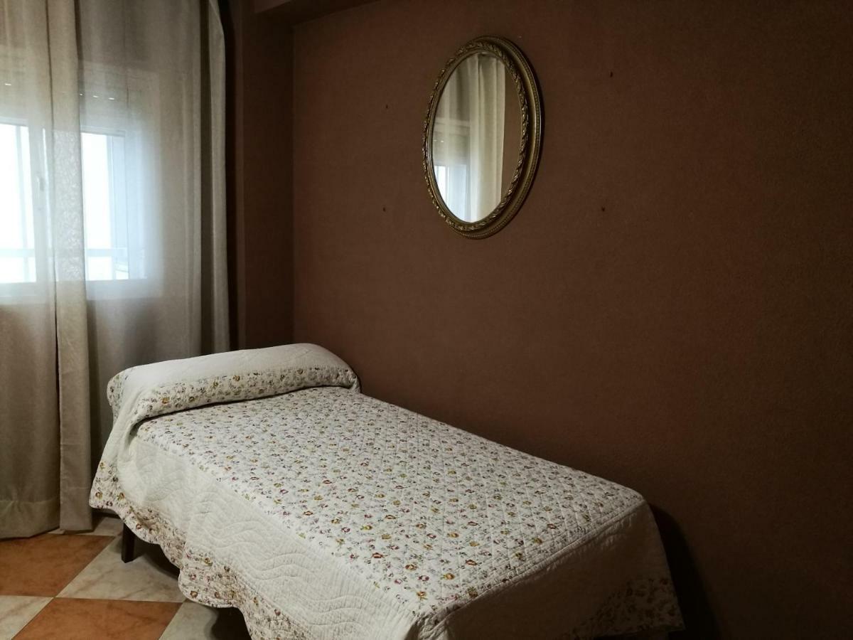 Apartament Sleepin Triana Sewilla Zewnętrze zdjęcie